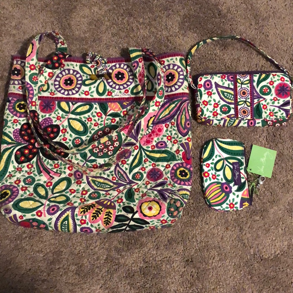 3 pieces of Viva La Vera/including Clip Zip ID NWT